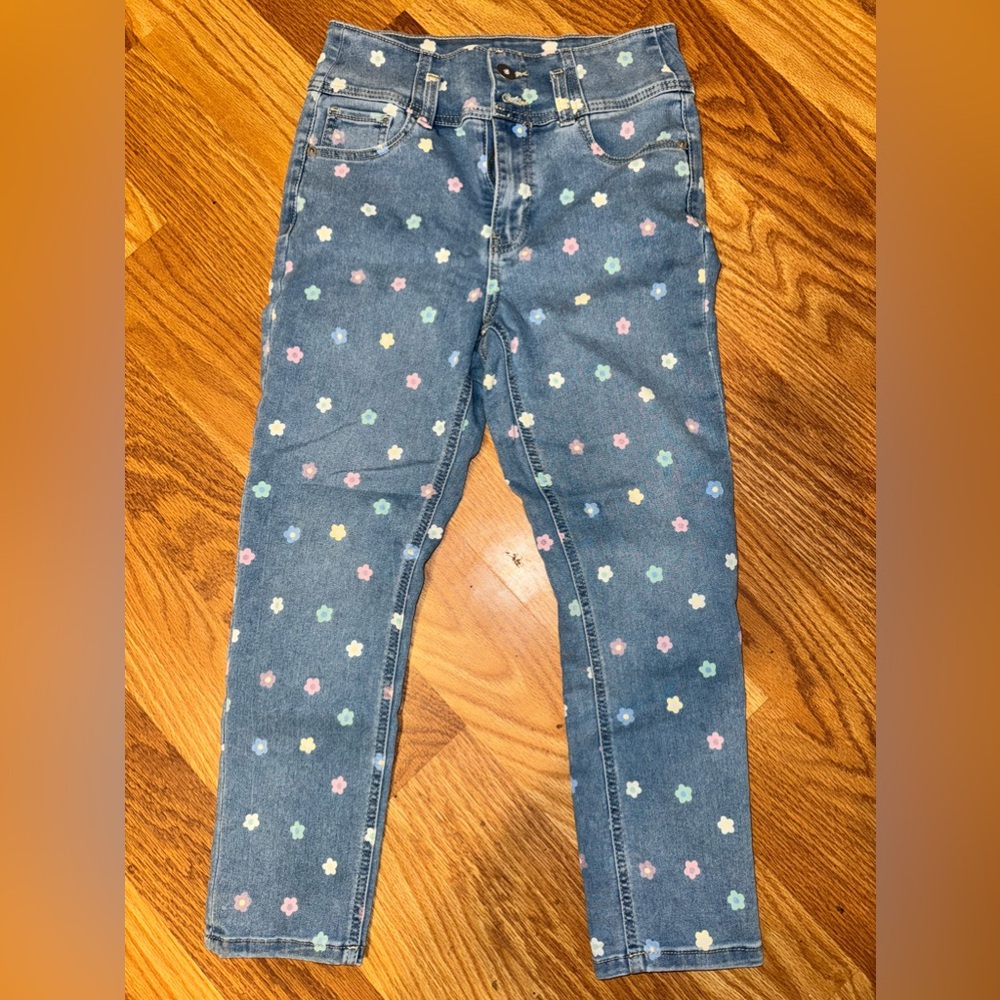 Size 7 women’s jeans